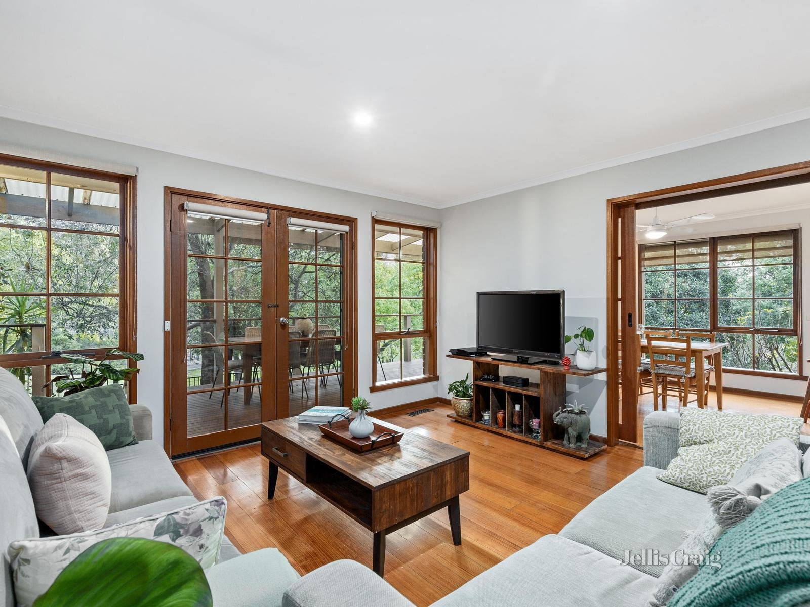 14 Buvelot Wynd, Doncaster East image 3