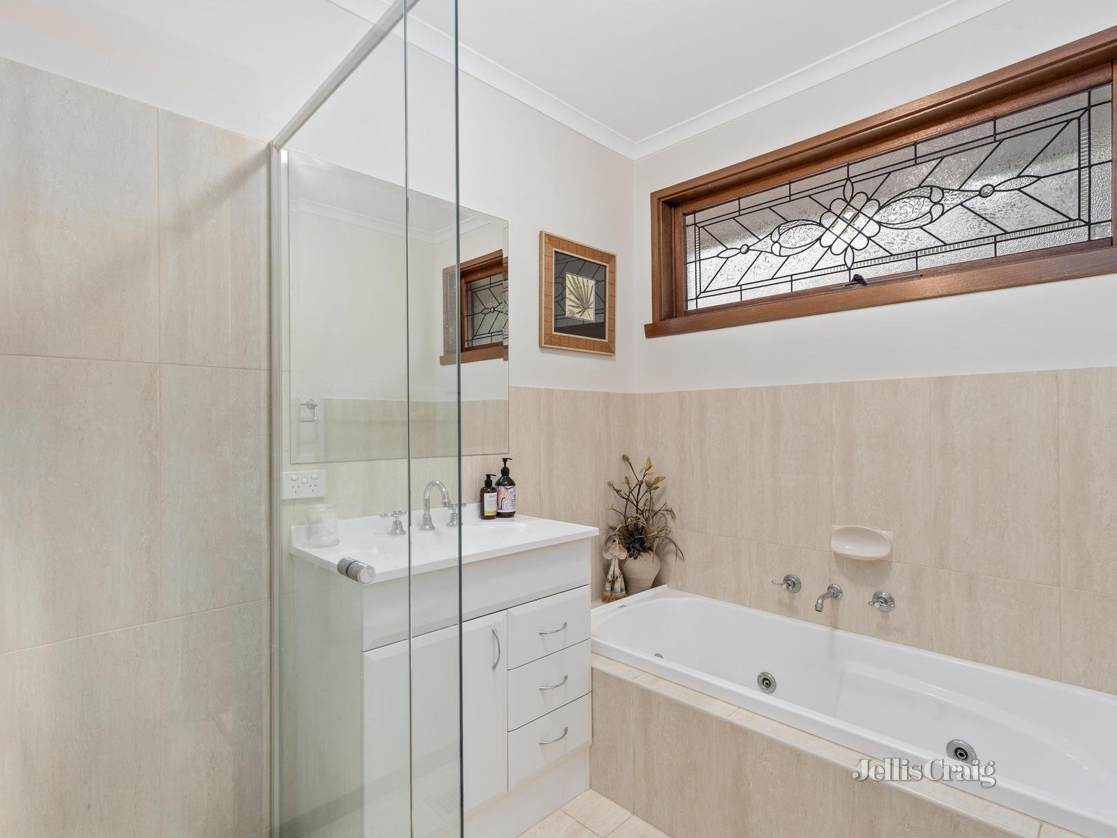 14 Buvelot Wynd, Doncaster East image 9