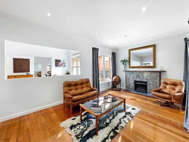 14 Byron Street, Box Hill South image 2