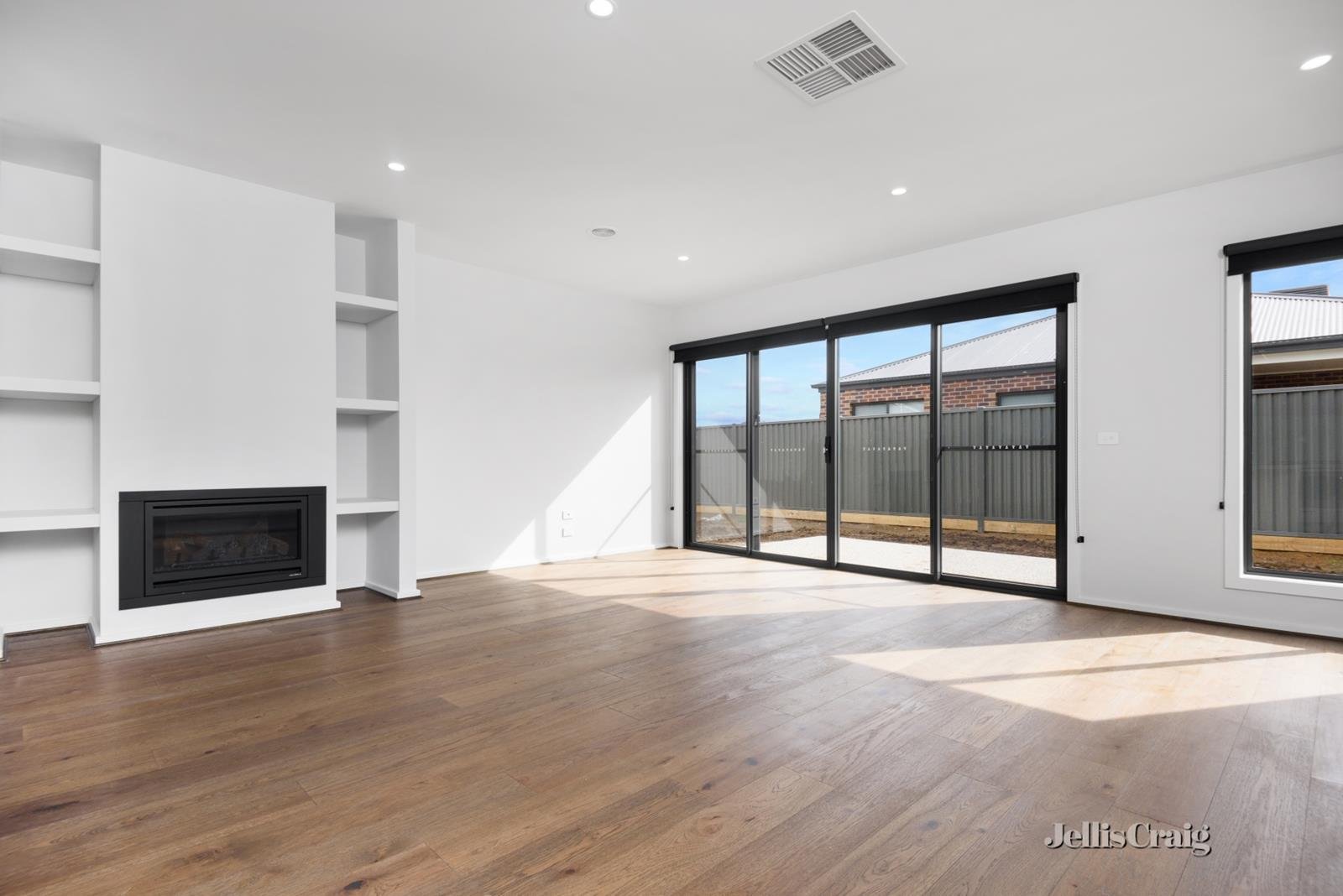 14 Calgiari Way, Alfredton image 4