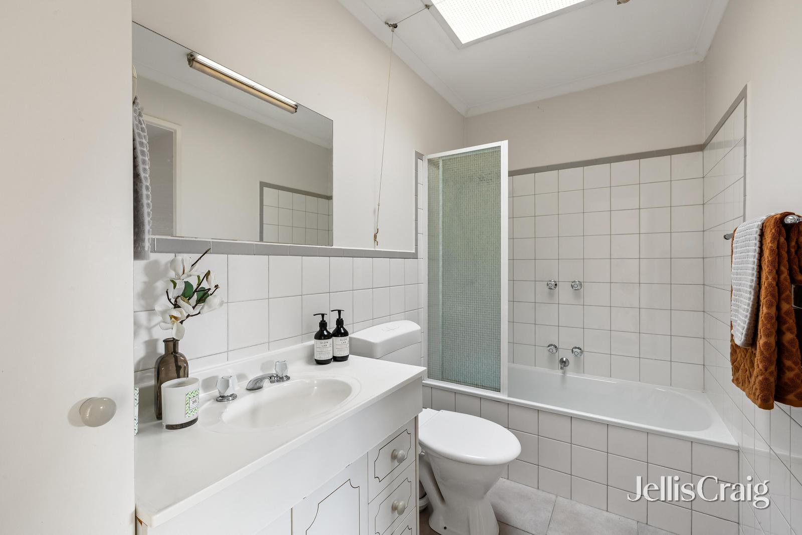 14 Cardiff Street, Bentleigh East image 8