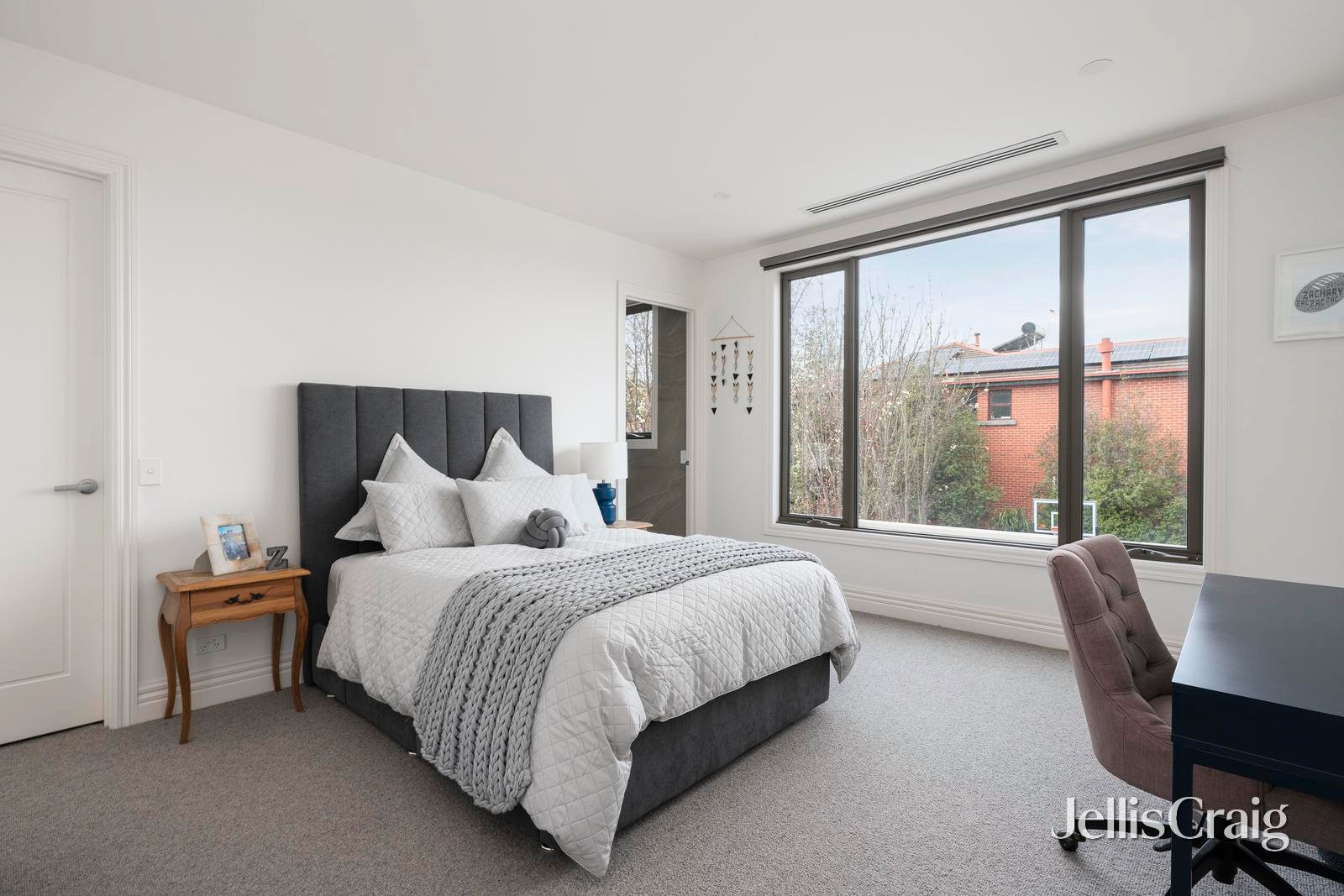14 Carson Street, Kew image 18