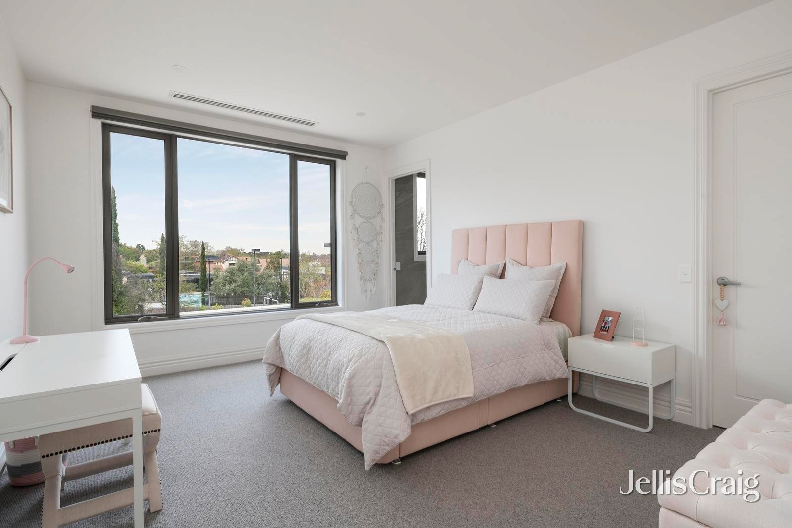 14 Carson Street, Kew image 19