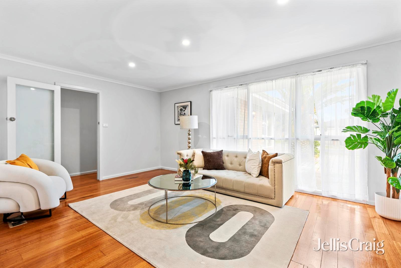 14 Carver Street, Burwood&nbsp;East image 2