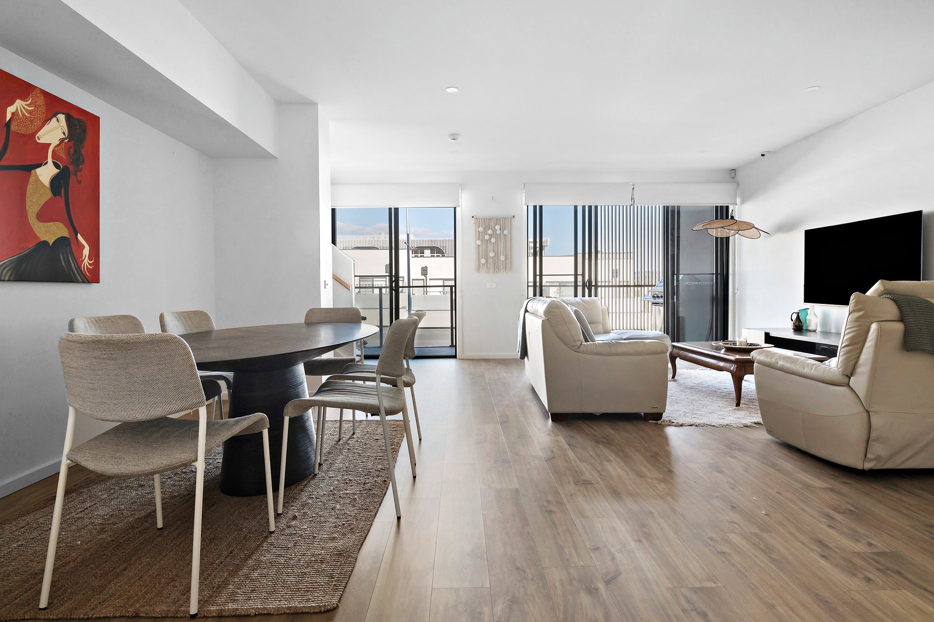 Property Gallery Thumbnail 2