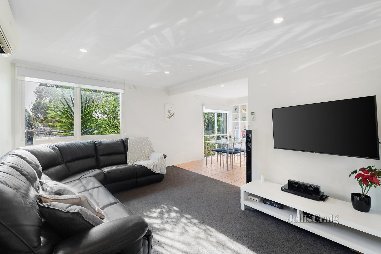 1/4 Central Avenue, Bayswater North image 1