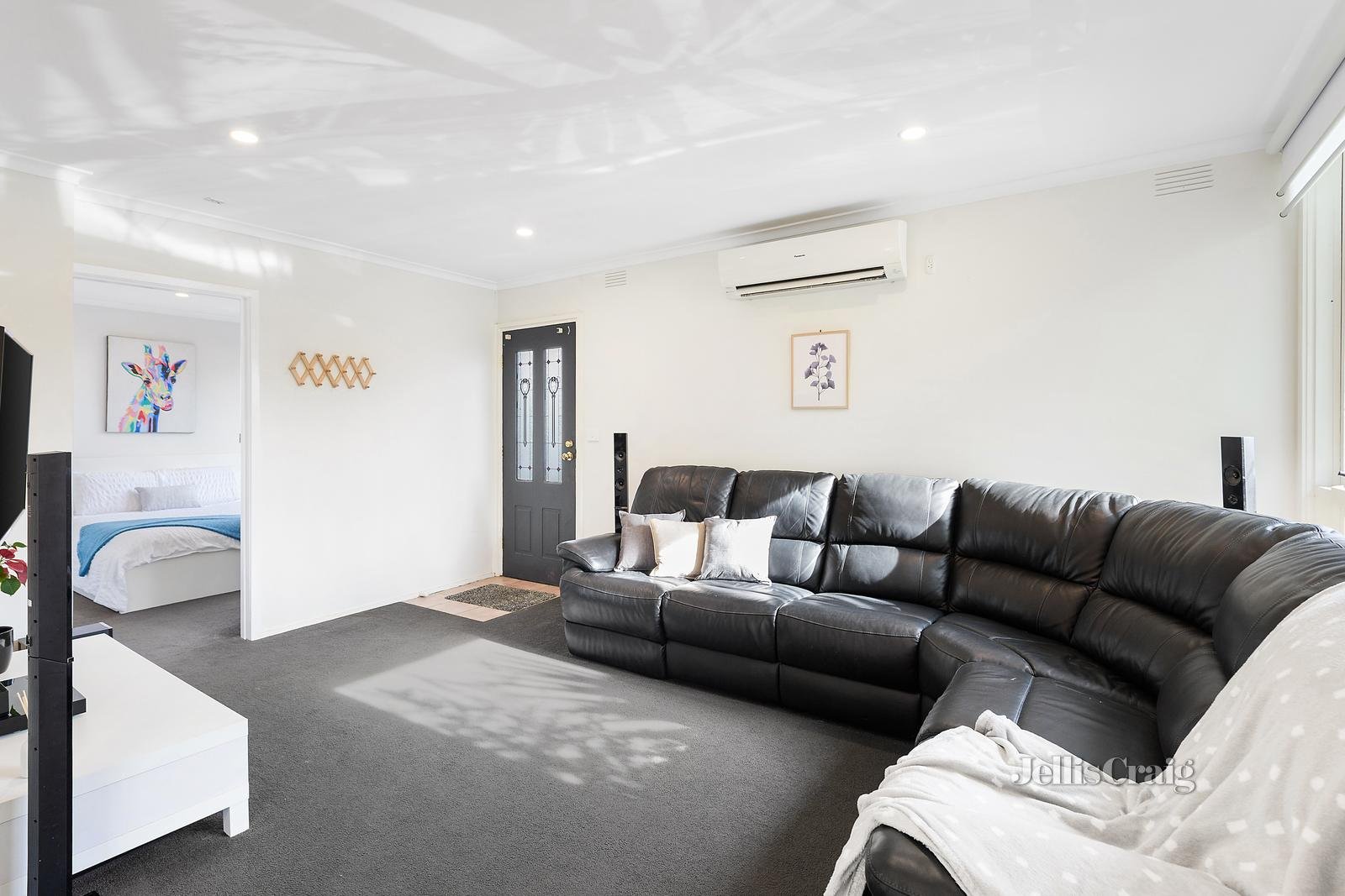 1/4 Central Avenue, Bayswater North image 2