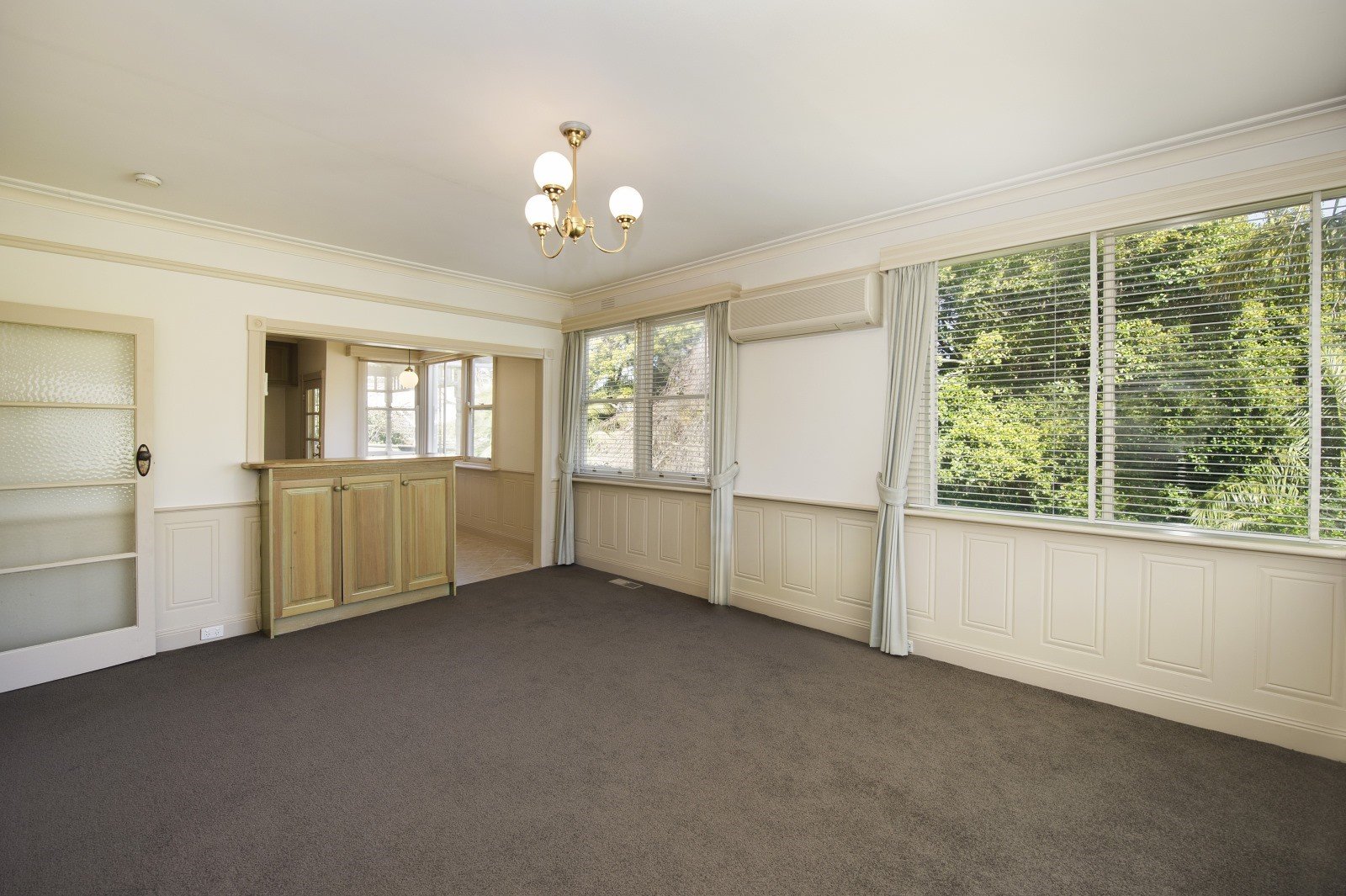 14 Chaucer Crescent, Canterbury image 5