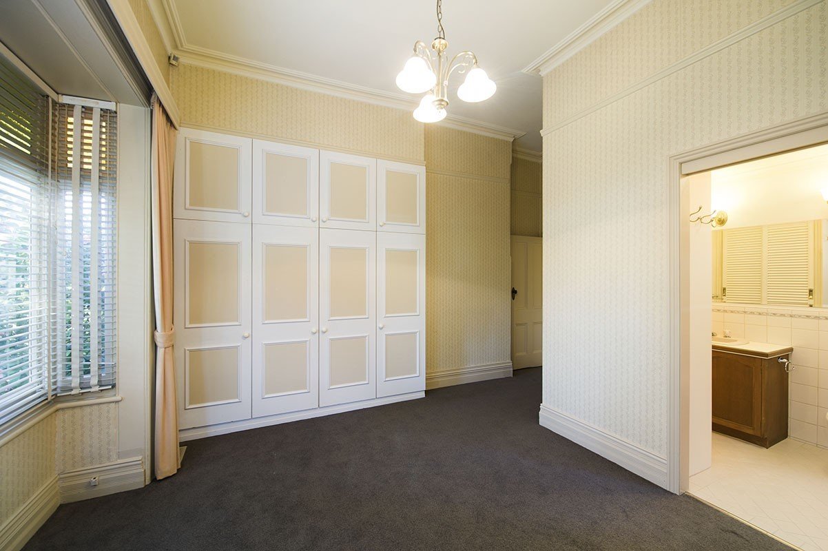 14 Chaucer Crescent, Canterbury image 6
