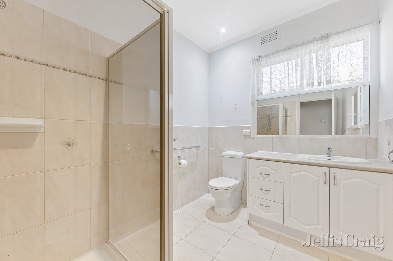 14 Chauvel Street, Heidelberg Heights image 7