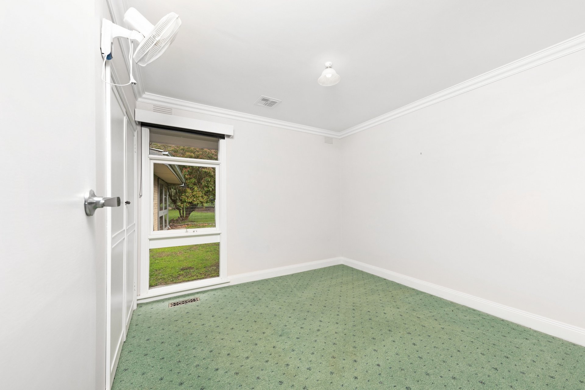 Property Gallery Thumbnail 10