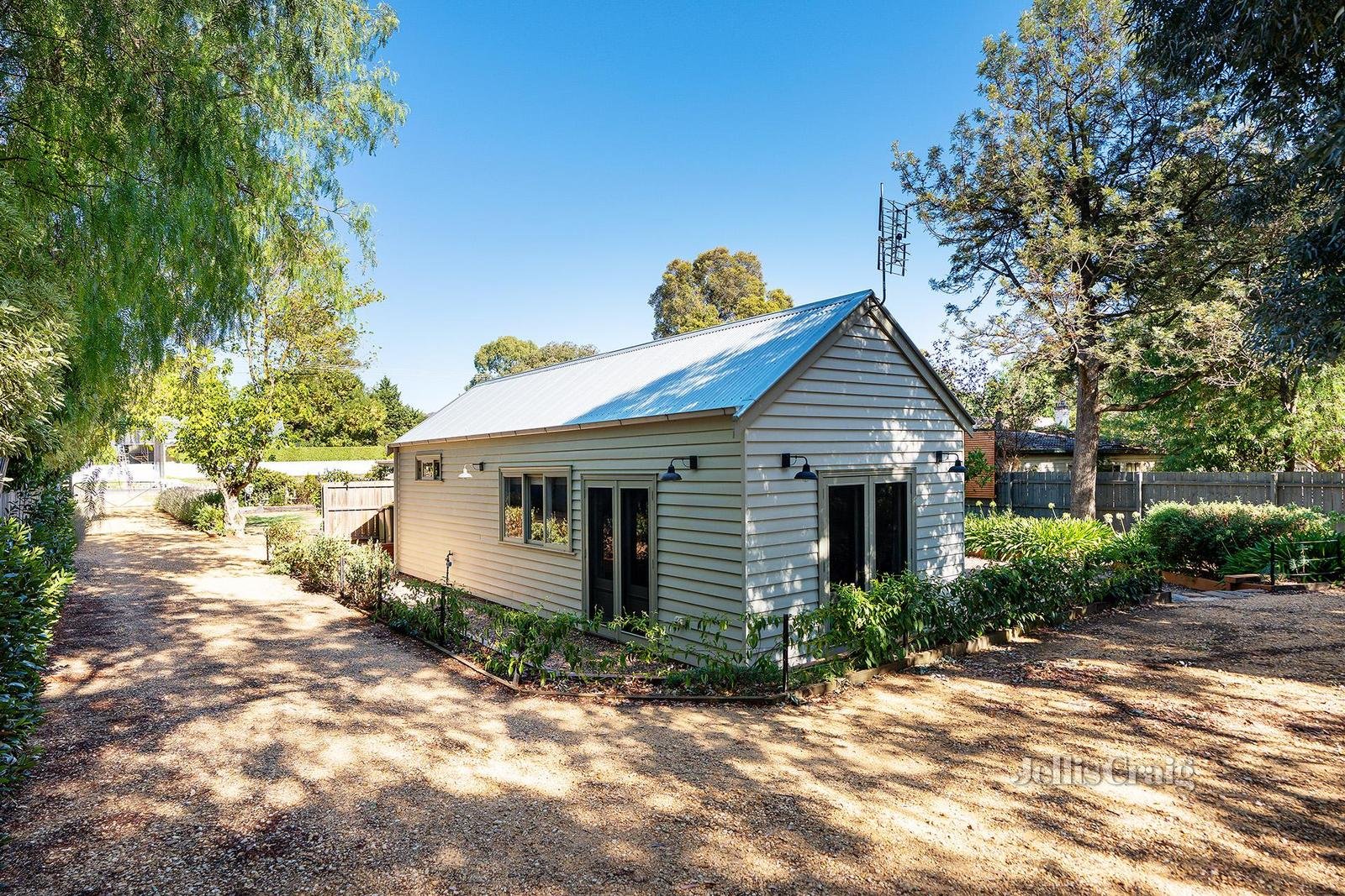 14 Church Street, Maldon image 4