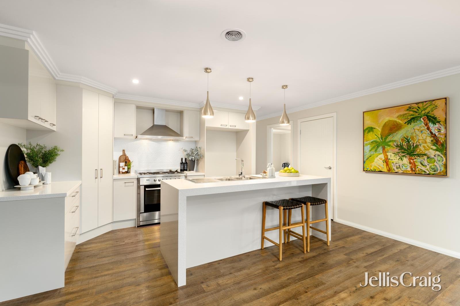 14 Cinnamon Drive, Lake Gardens image 3