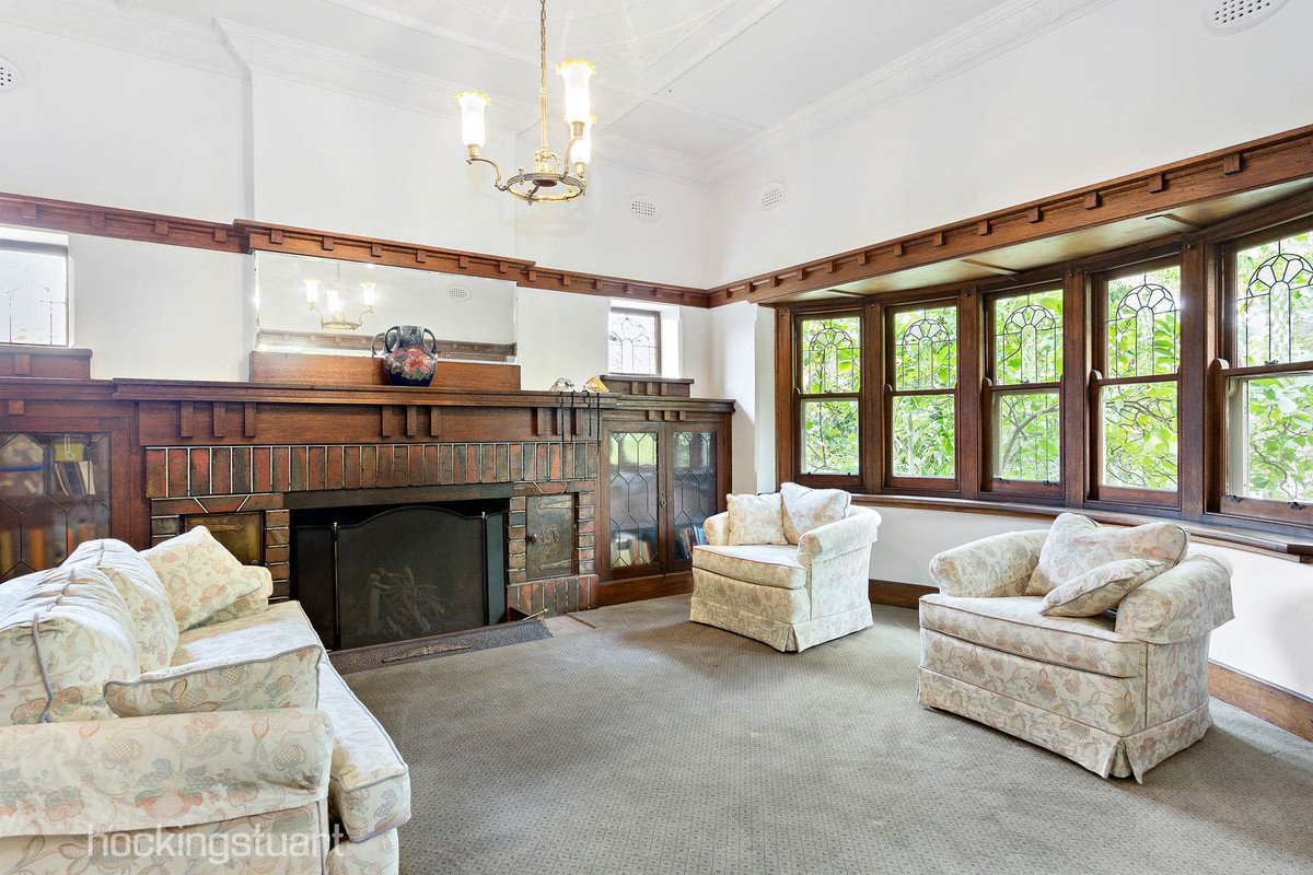 14 Clapham Street, Balwyn image 2