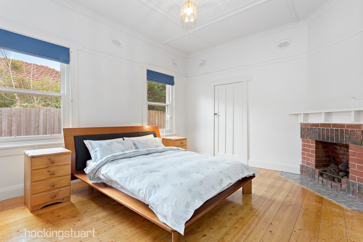 14 Clapham Street, Balwyn image 11