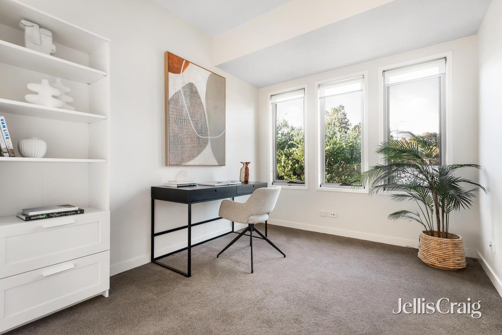 14 Clarence Street, Bentleigh East image 10