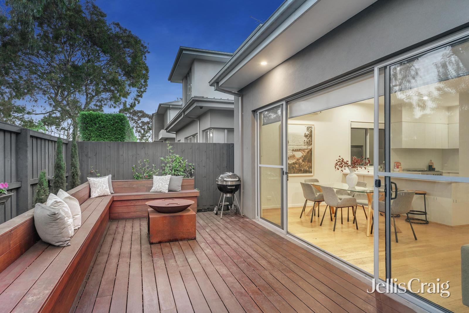 14 Clarence Street, Bentleigh East image 12
