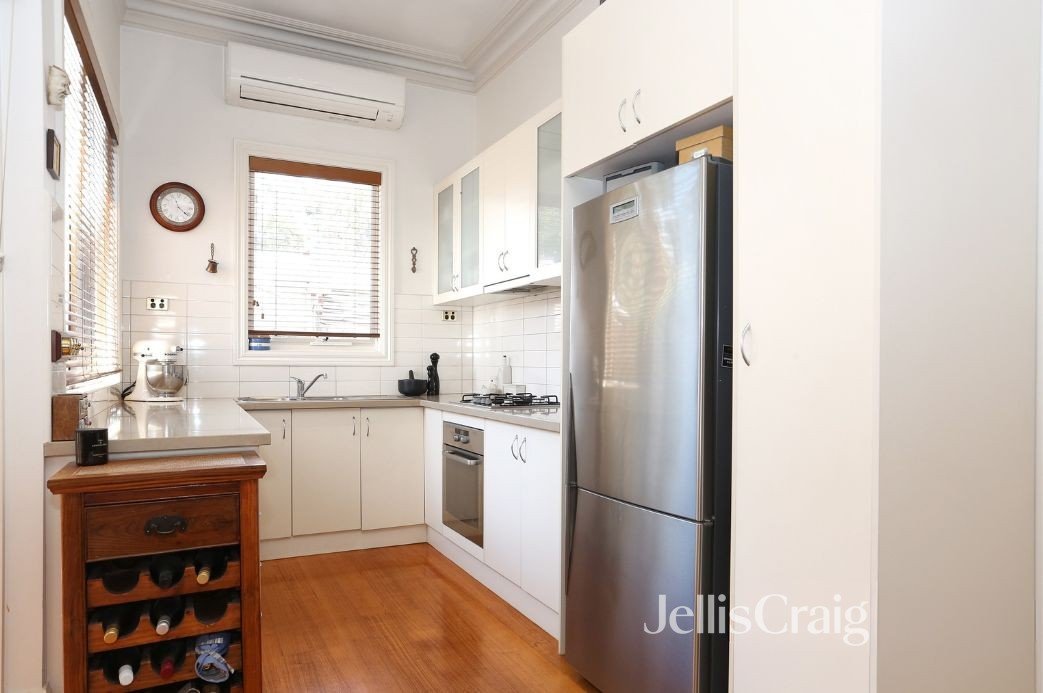 14 Claude Street, Northcote image 2