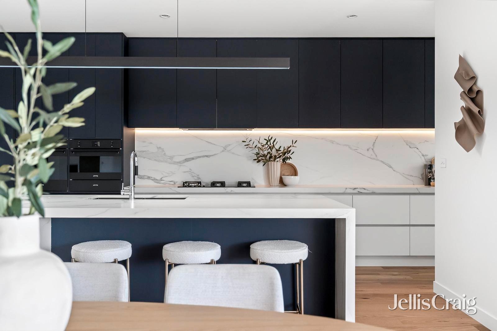 14 Collins Street, Geelong&nbsp;West image 25