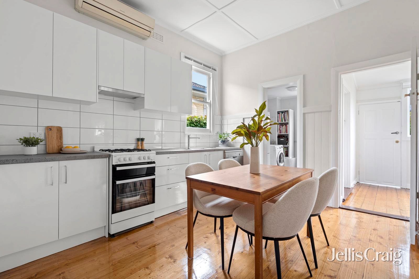 1/4 Coronation Street, Brunswick&nbsp;West image 4