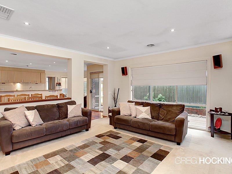 14 Curlew Avenue, Altona image 3