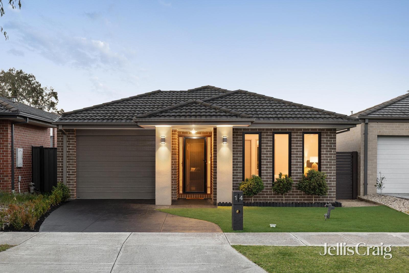14 Dalziel Drive, Mernda image 1