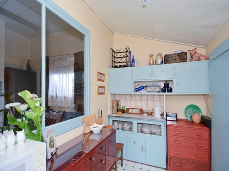 14 Davey Street, East Geelong image 2
