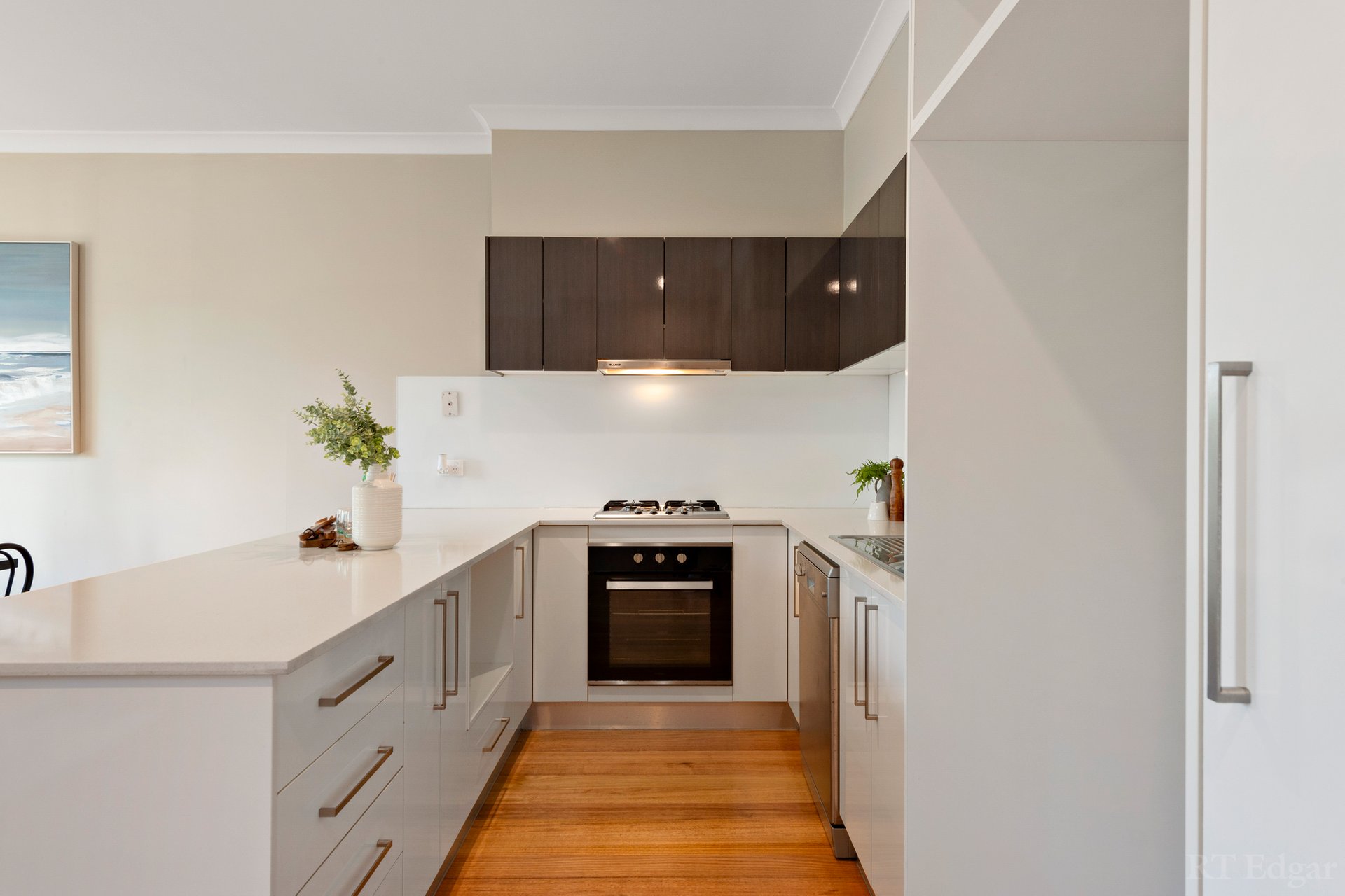 Property Gallery Thumbnail 2