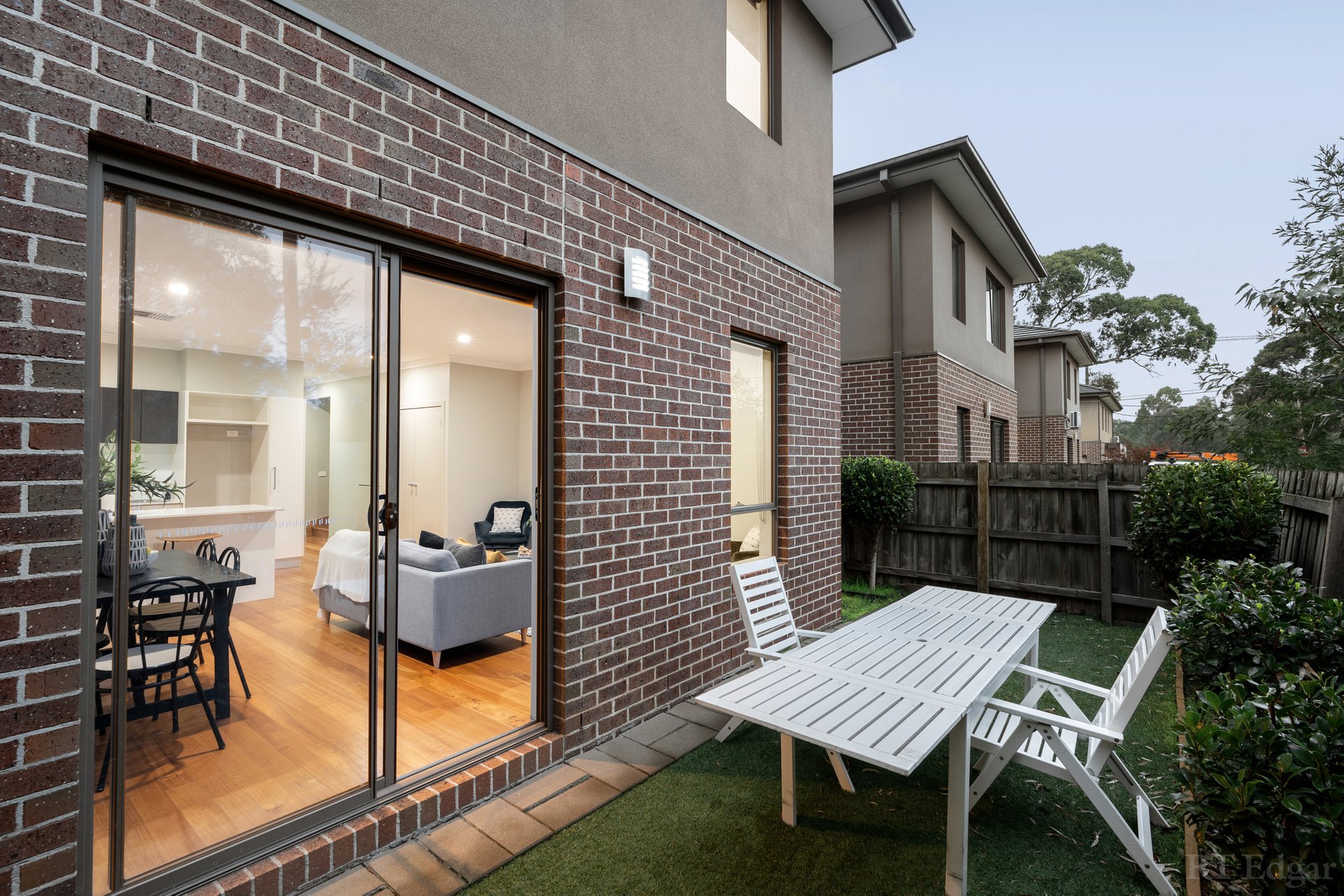 Property Gallery Thumbnail 7