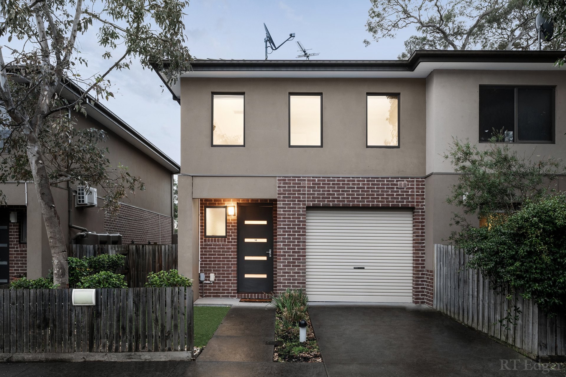 Property Gallery Thumbnail 9