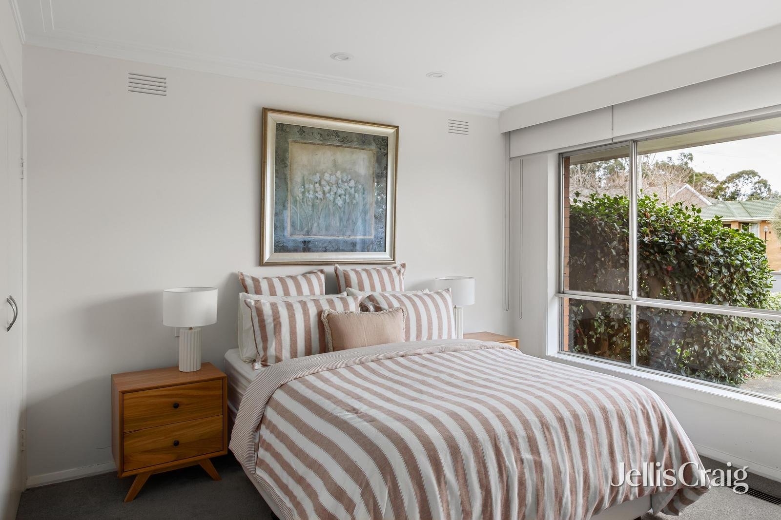 14 De Burgh Court, Viewbank image 5