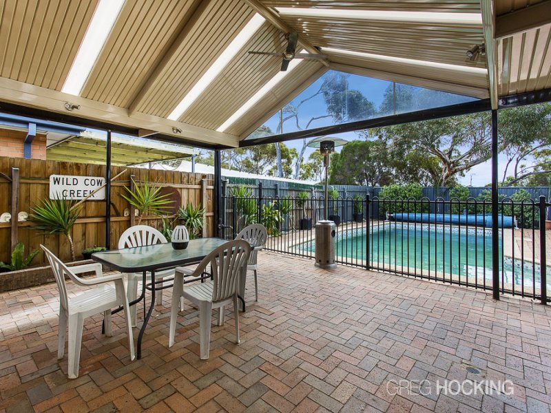 14 Deavey Court, Altona image 4