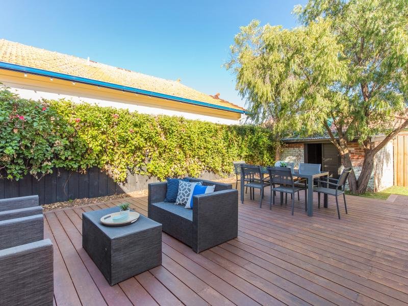 14 Dickens Street YARRAVILLE