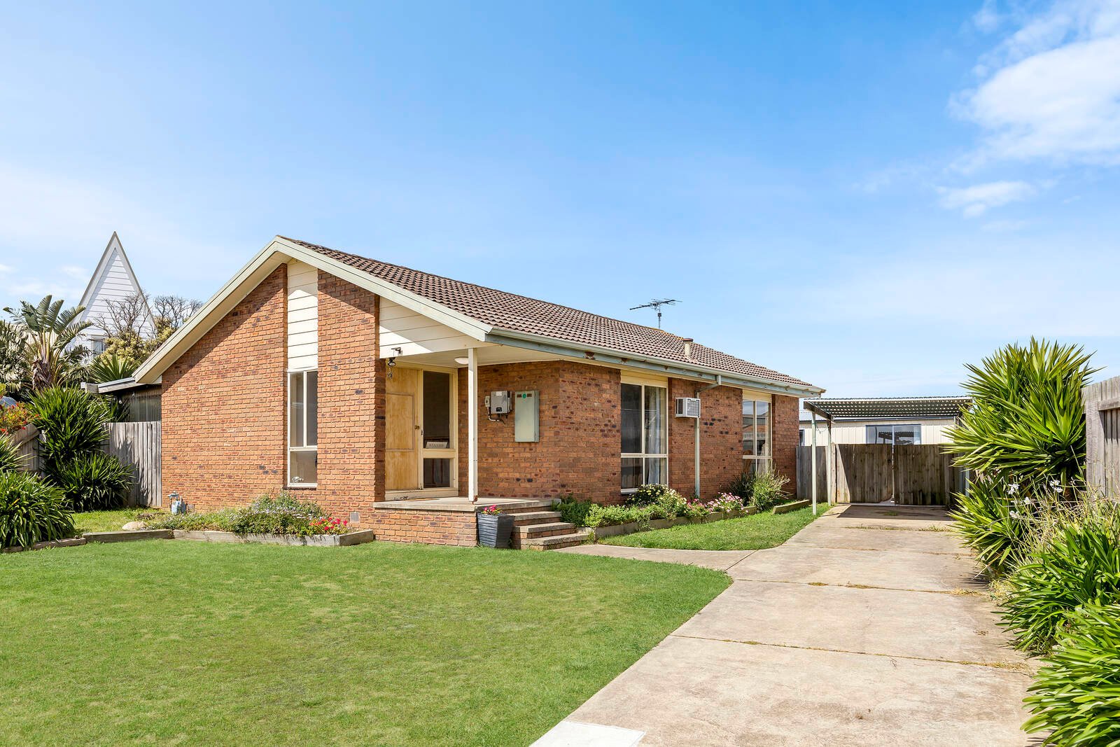 Property Gallery - Main Image