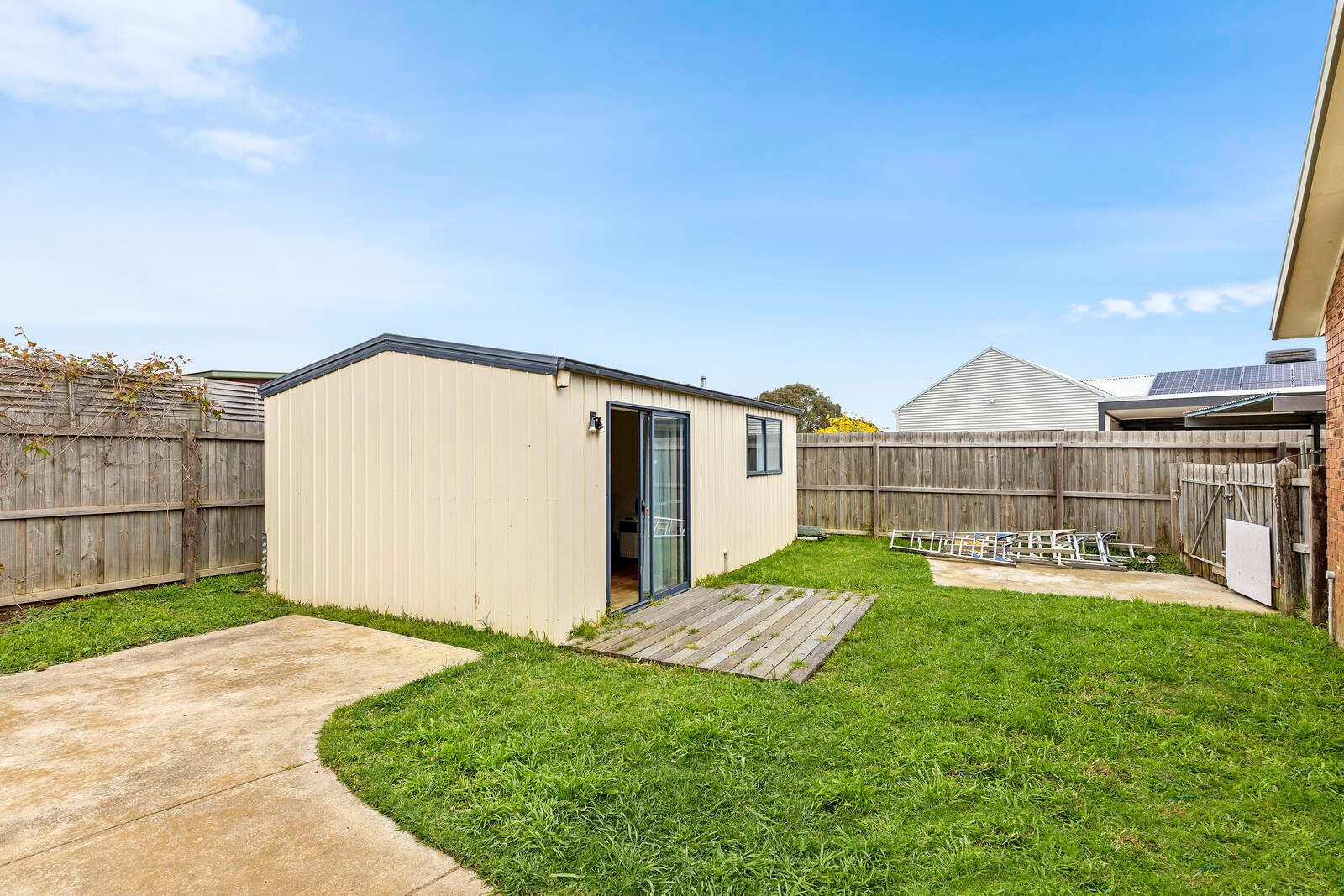 Property Gallery Thumbnail 9