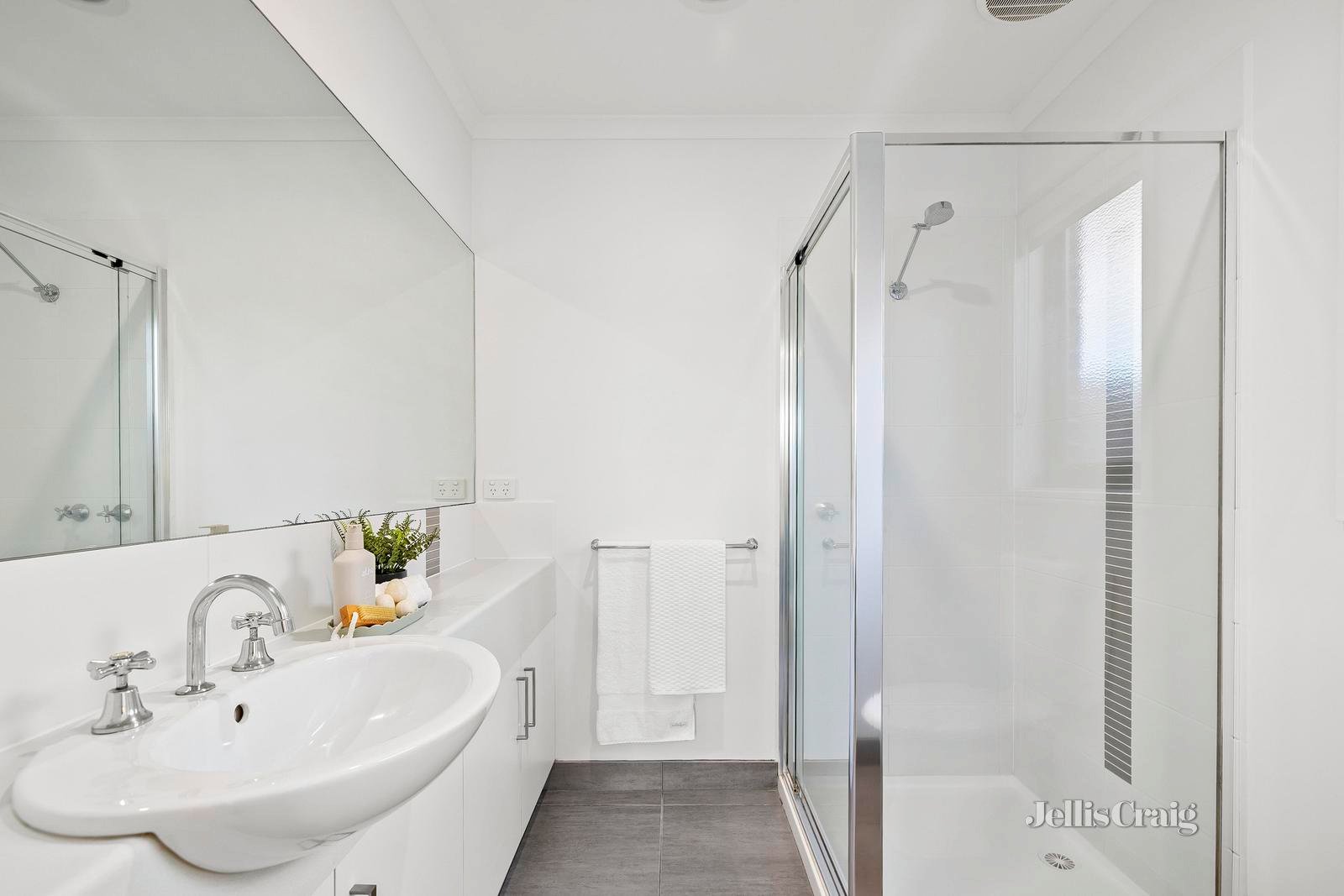 14 Dorothy Crescent, Mornington image 7