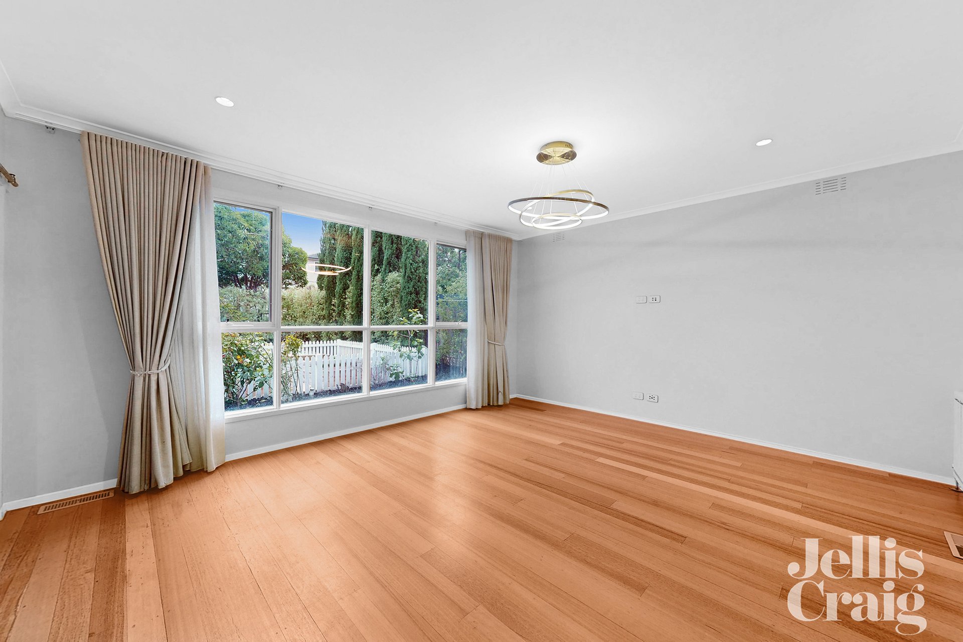 14 Dower Street, Camberwell image 6