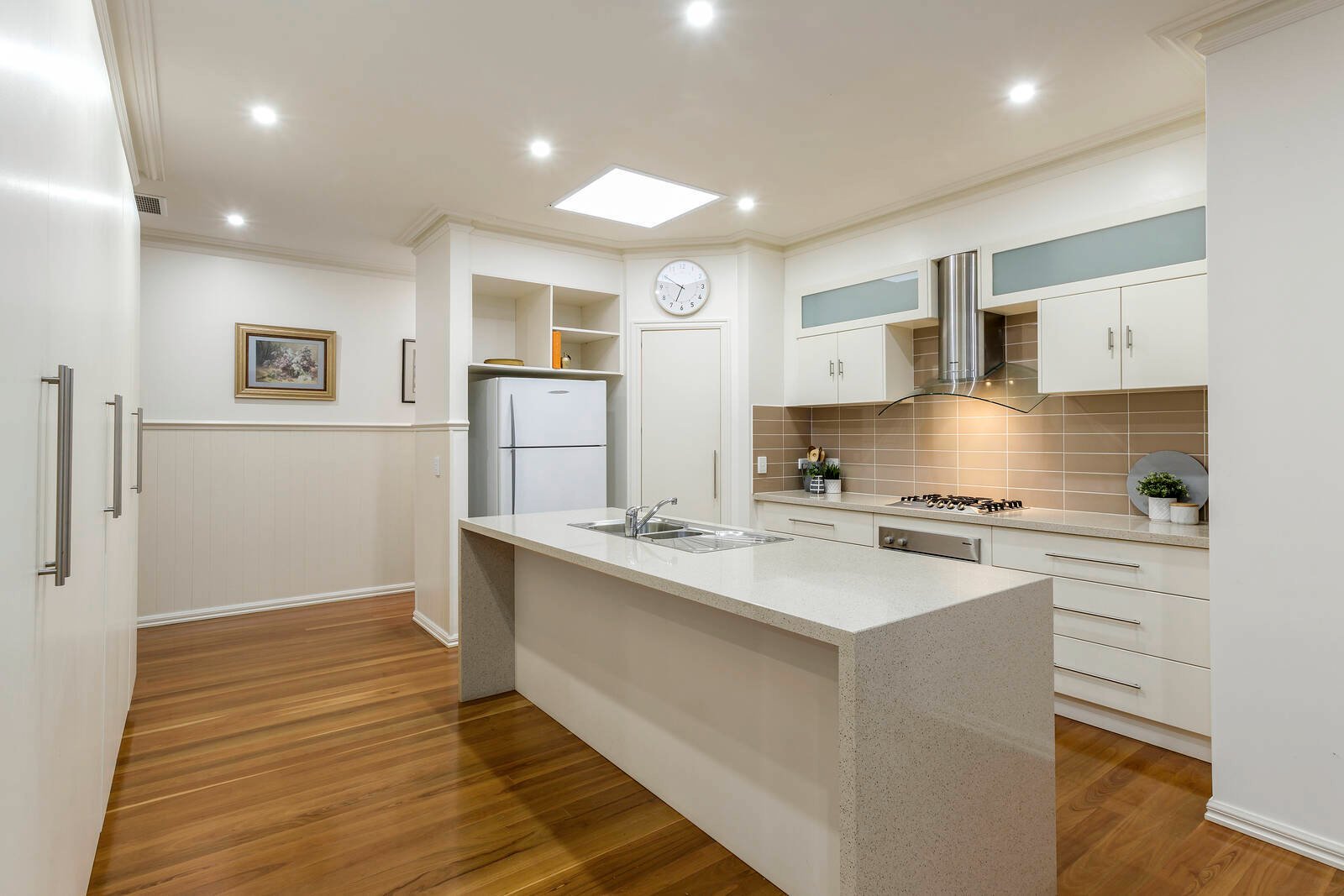 Property Gallery Thumbnail 3