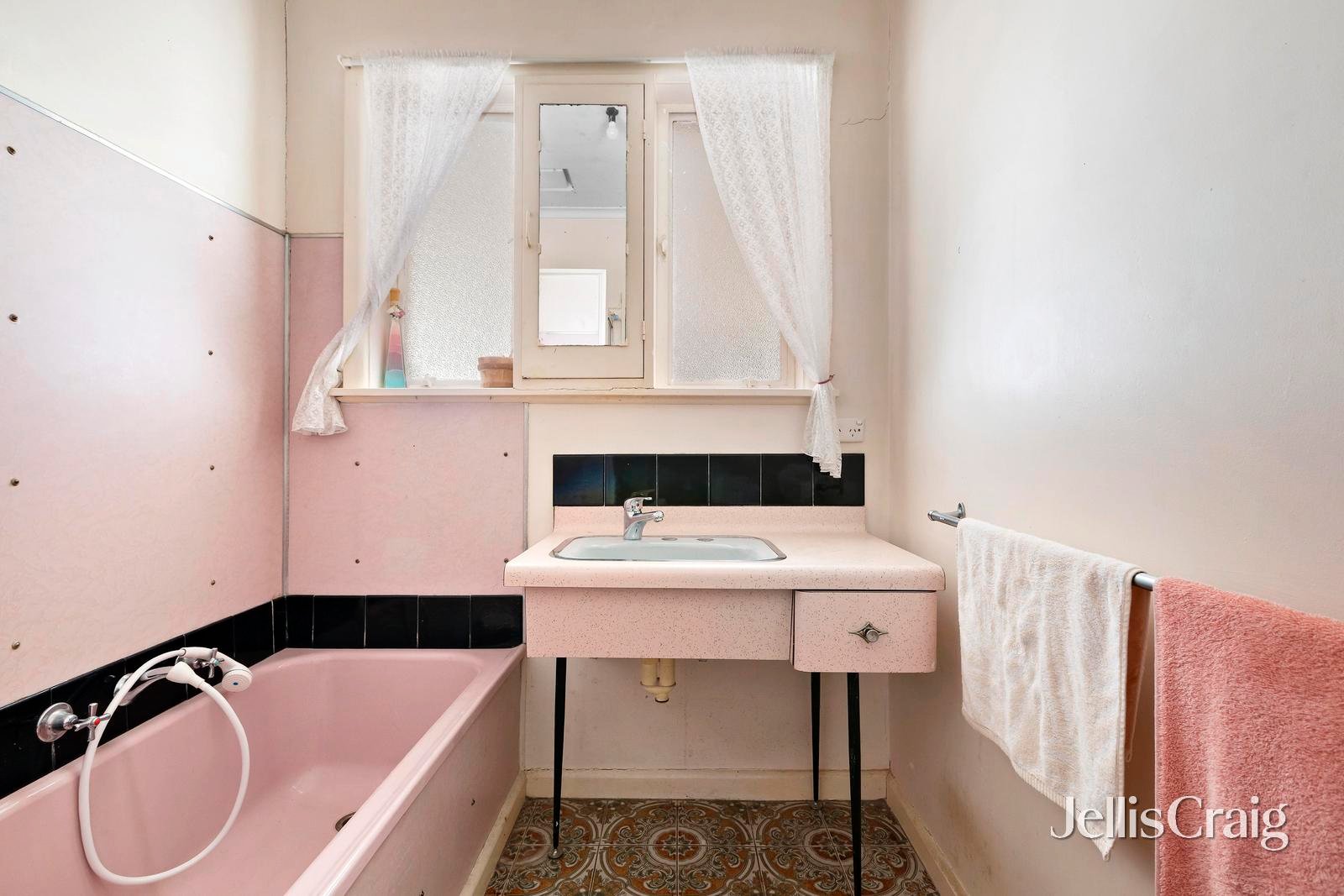 14 Dumas Avenue, Avondale&nbsp;Heights image 7