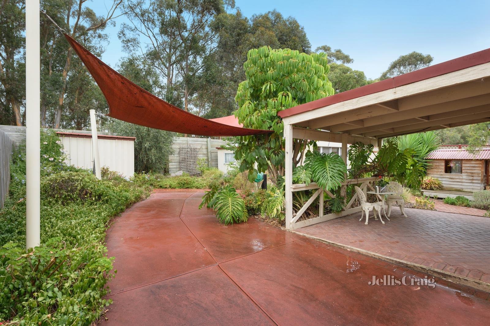 14 Eastgate Drive, Greensborough image 12