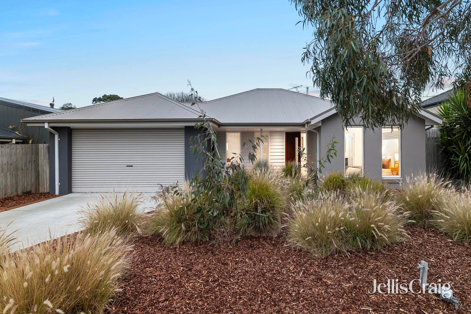 14 Eden Park Drive, Mornington image 1