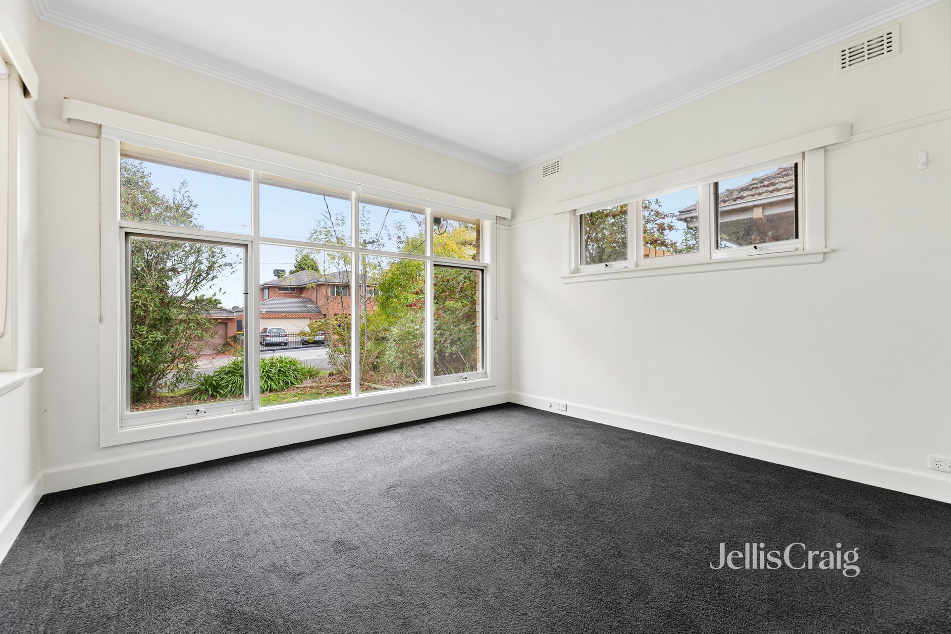 14 Edith Street, Glen&nbsp;Waverley image 2