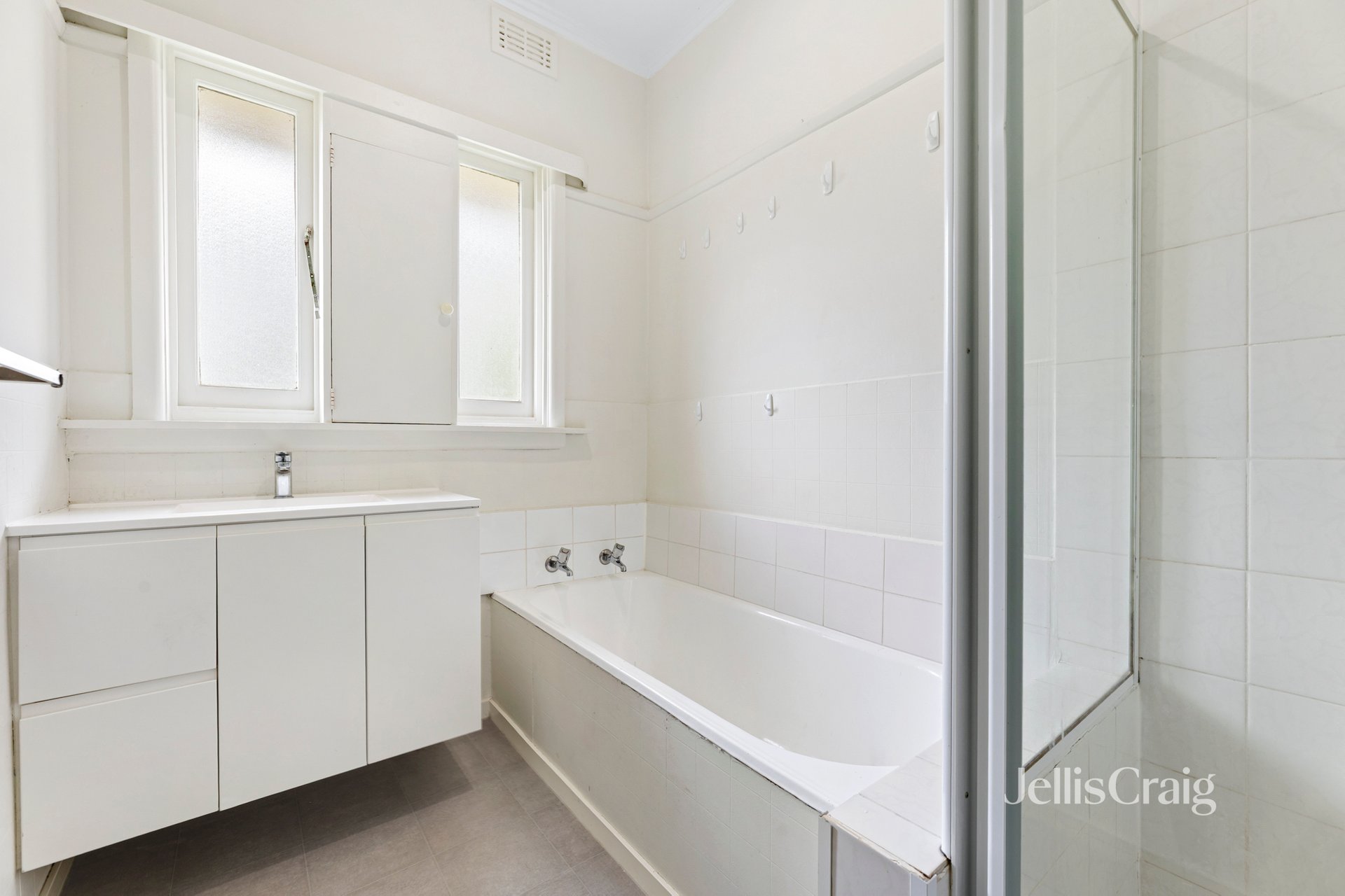 14 Edith Street, Glen&nbsp;Waverley image 3