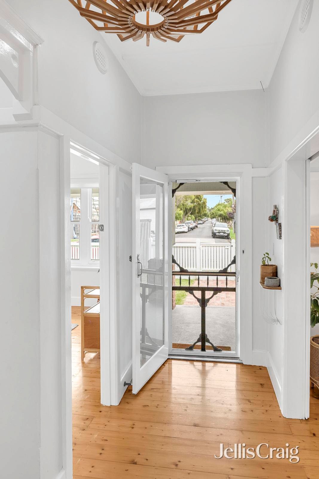 14 Effingham Road, Newport image 21