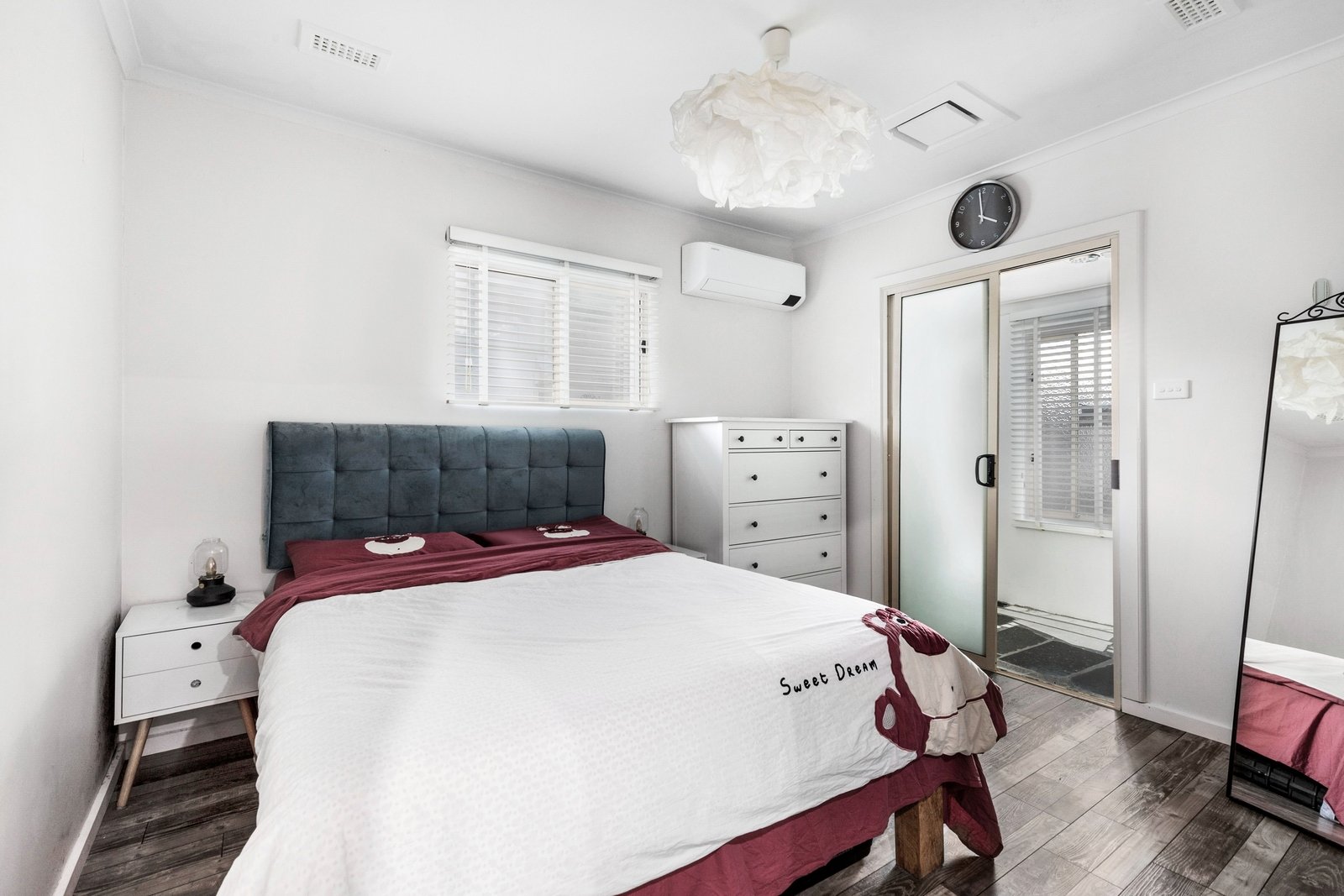 Property Gallery Thumbnail 4