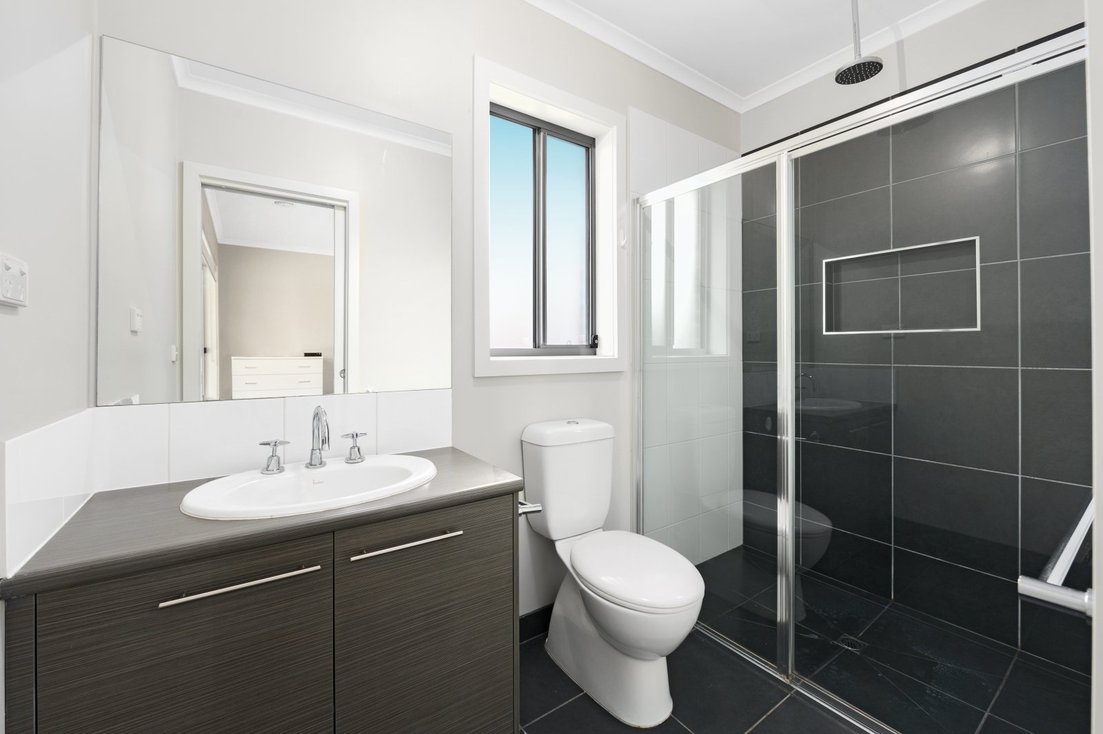 14 Evergreen Drive, Alfredton image 6