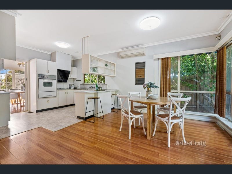 14 Farquharson Street, Mount&nbsp;Waverley image 5