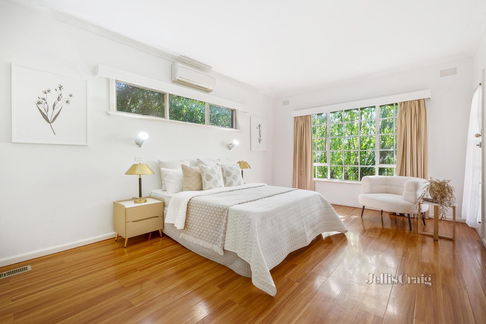 14 Farquharson Street, Mount Waverley image 5