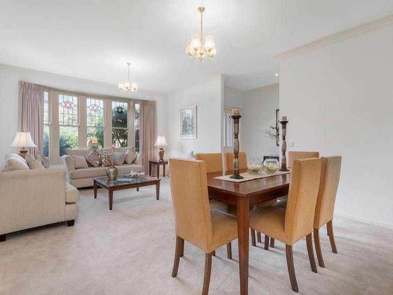1/4 Florence Road, Surrey Hills image 3
