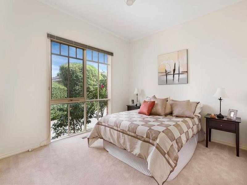 1/4 Florence Road, Surrey Hills image 6